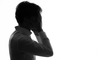 Dampak Buruk Mencintai Dua Orang Sekaligus